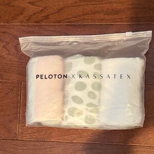 Peloton x Kassatex Towel Set 3 towels NEW